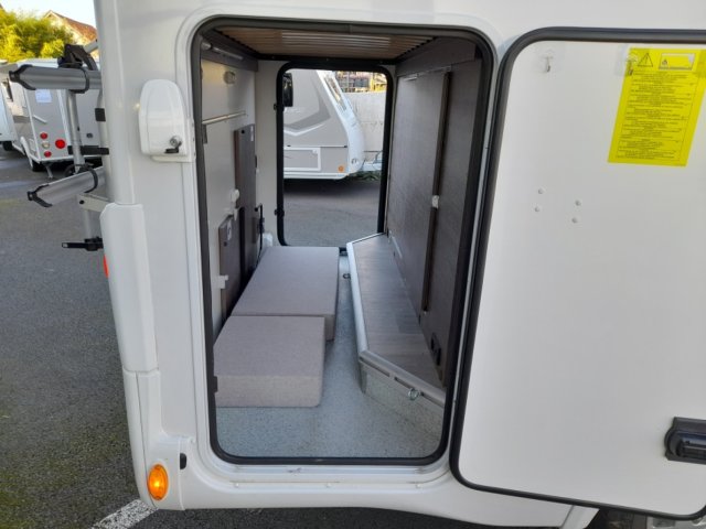 Benimar Yrteo 840 Y - Photo 22