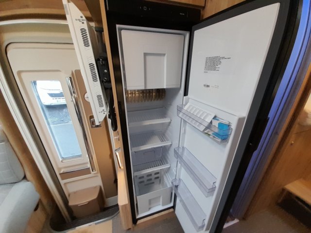 Eura Mobil Integra Line IL 720 EF - Photo 14