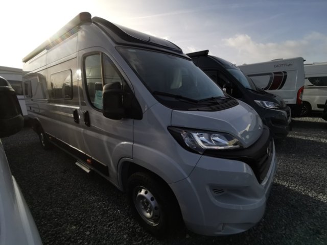 Eura Mobil V 635 HB Neuf