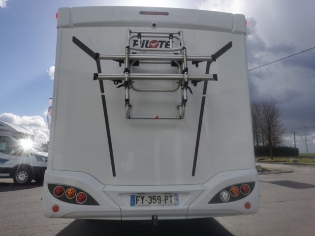 Pilote P 696 D Evidence - Photo 4