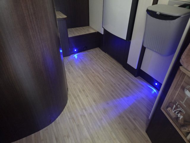 Benimar Mileo 242 - Photo 15