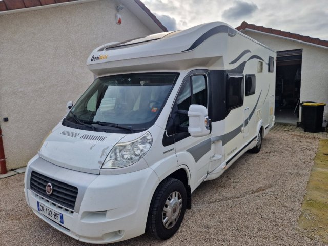 Benimar Mileo 242 - Photo 16