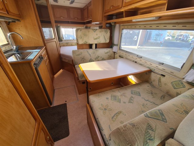 Eura Mobil 230 - Photo 10