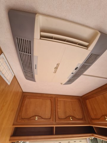 Eura Mobil 230 - Photo 14