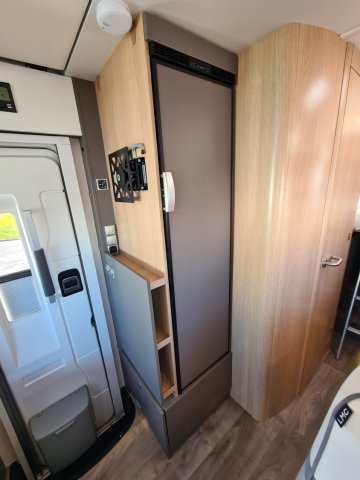 LMC Tourer Lift H 660 G - Photo 11