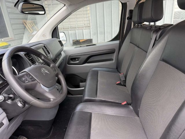 Citroen Jumpy - Photo 15