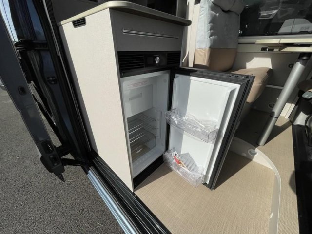 Burstner Delfin C 621 - Photo 13