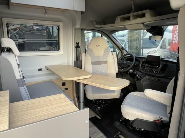 LMC Innovan 590 - Photo 7