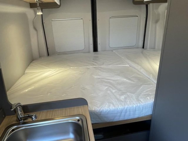 LMC Innovan 590 - Photo 9