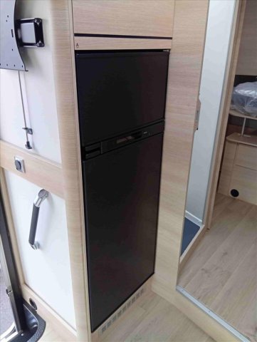 Rapido 696 F 696F 65 ANS - Photo 9