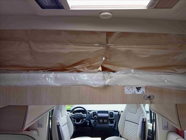 Rapido 696 F 696F 65 ANS - Photo 13