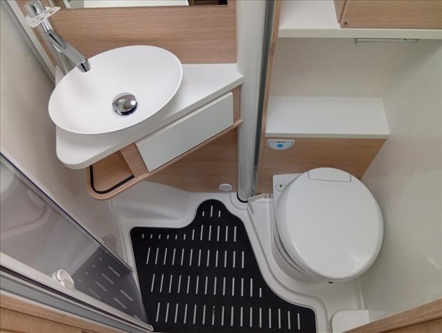 Rapido 850 F - Photo 11