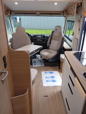 Rapido 850 F - Photo 19