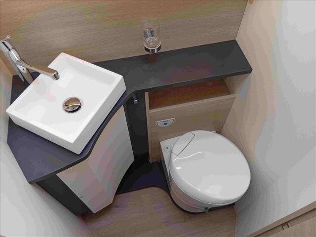 Rapido C86 C 86 65 ANS - Photo 15