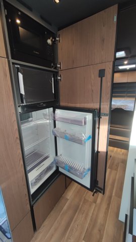 Niesmann+Bischoff Arto 88 + bischoff - Photo 8