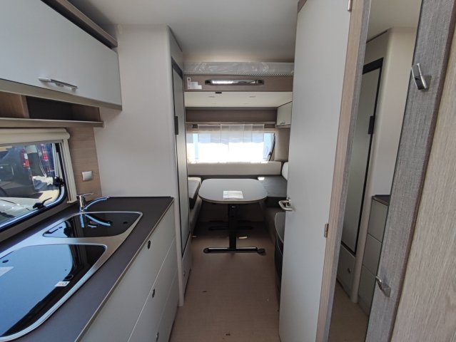 Burstner Premio Plus 440 TK brava - Photo 4