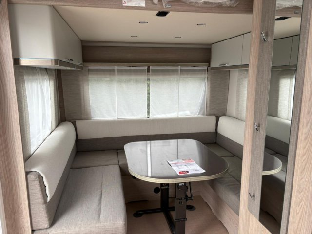 Burstner Premio Plus 520 TL 52o brava - Photo 3