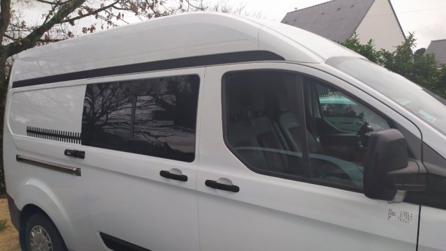 Ford Fourgon Van Custom Trend L2H2 - Photo 3