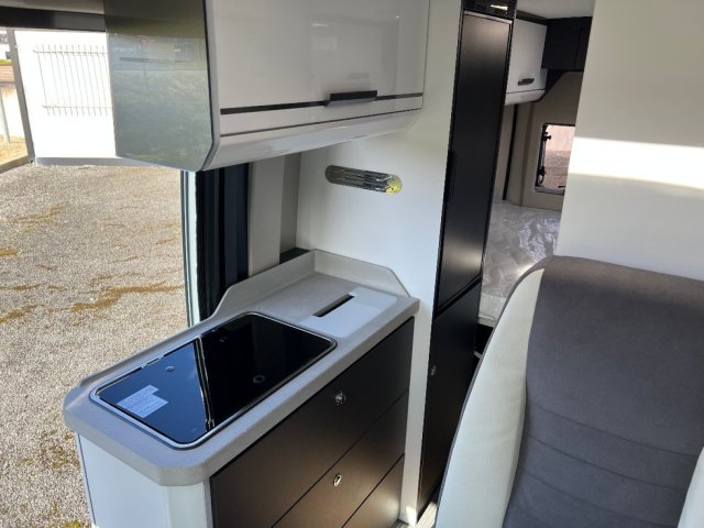 Mc Louis Menfys Van 3 Signature - Photo 9