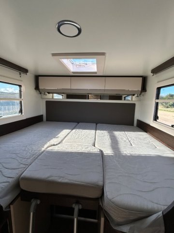 Benimar Tessoro 463 Up - Photo 43