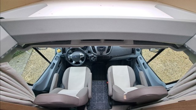 Challenger 100 - Photo 4