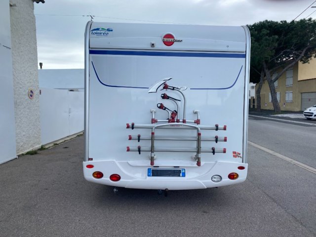 Burstner Ixeo IT 664 Bleu et blanc - Photo 3