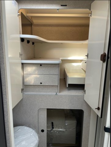 Mc Louis MC4 Slim 337 - Photo 7