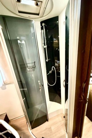 Benimar Tessoro 496 - Photo 12