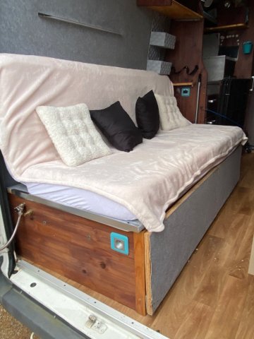 Ford Transit - Photo 4