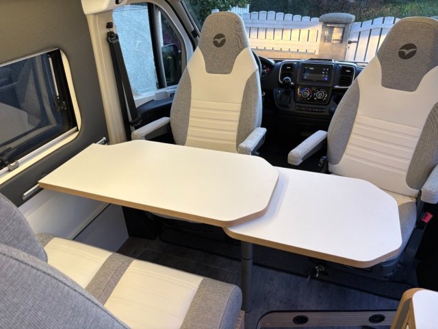 Pilote V 630 J Evidence - Photo 6