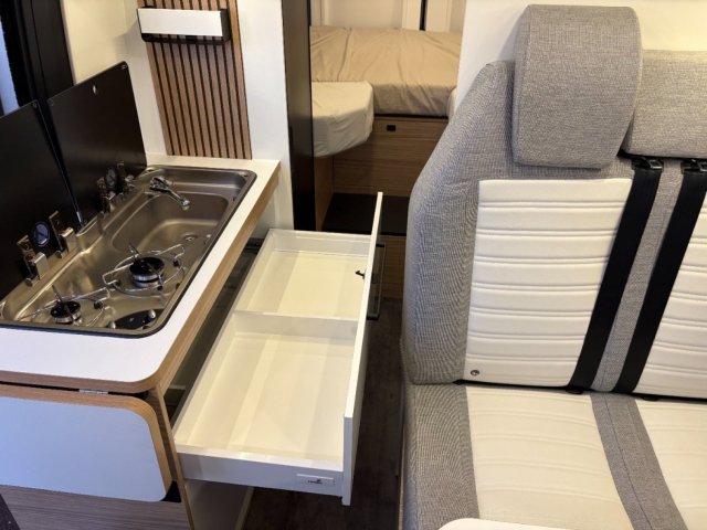 Pilote V 630 J Evidence - Photo 9