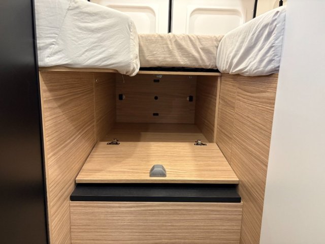 Pilote V 630 J Evidence - Photo 16