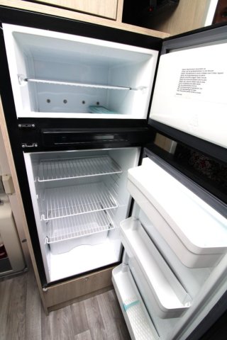 Challenger 290 Special Edition - Photo 10