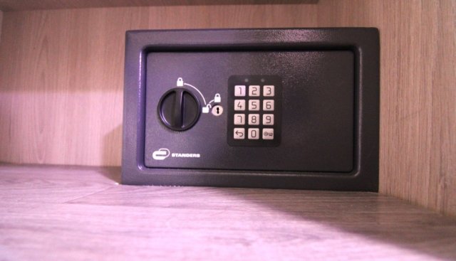 Challenger 290 Special Edition - Photo 16