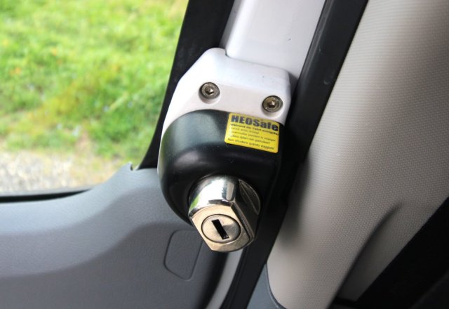 Challenger 290 Special Edition - Photo 21