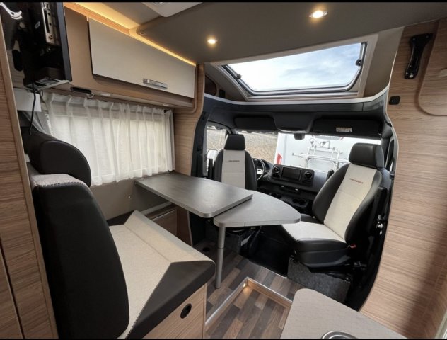 Weinsberg CaraCompact MB 640 MEG Edition Pepper - Photo 4