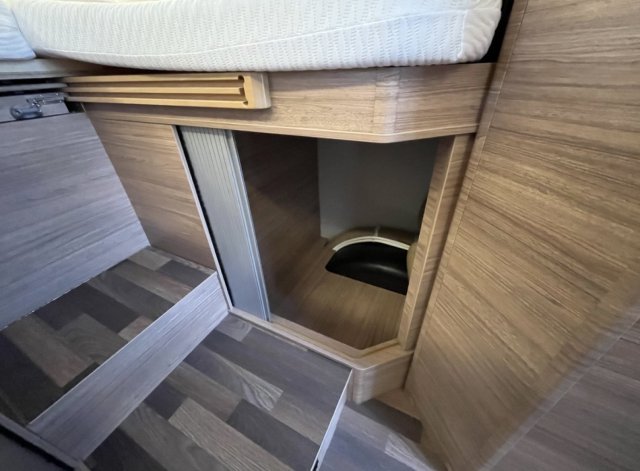 Weinsberg CaraCompact MB 640 MEG Edition Pepper - Photo 13