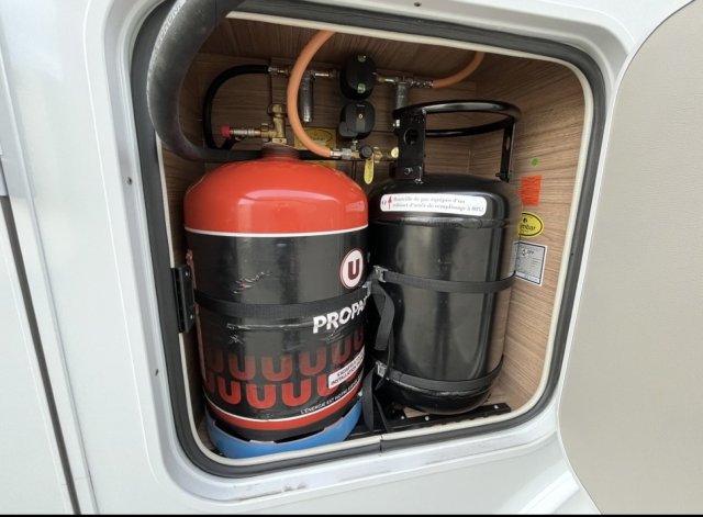 Weinsberg CaraCompact MB 640 MEG Edition Pepper - Photo 17