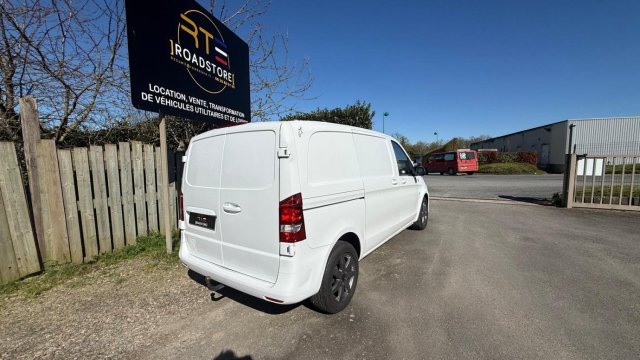 Mercedes Vito BLUETEC TURBO - Photo 5