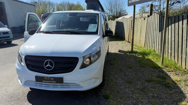 Mercedes Vito BLUETEC TURBO - Photo 2