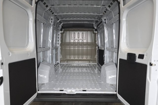 Peugeot Boxer Amenagé fourgon - Photo 3