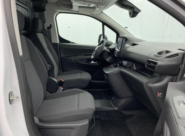Peugeot Partner fourgon xl - Photo 5