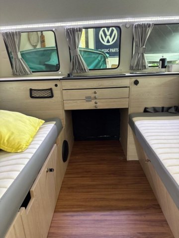 Volkswagen Combi kombi - Photo 25