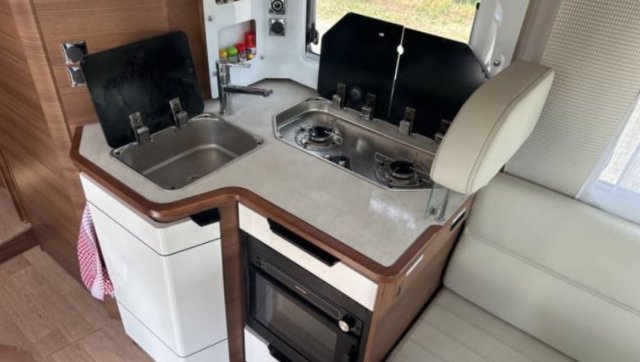 Rapido 866 F - Photo 11