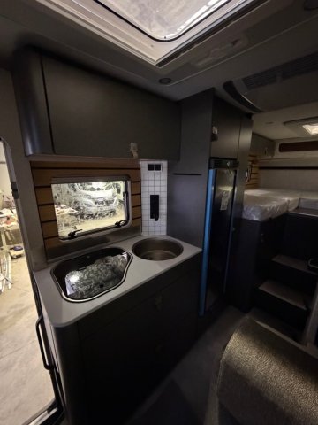 Hymer Camper Vans / Hymercar Mlt 580 ML-T 3500kg - Photo 9