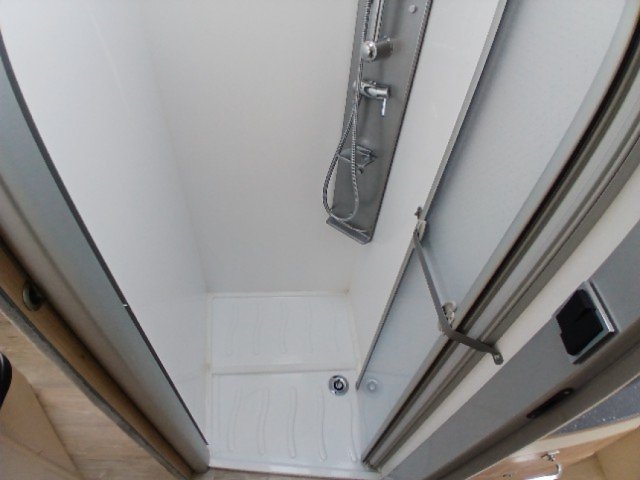 Bavaria Initial I740C Style - Photo 3