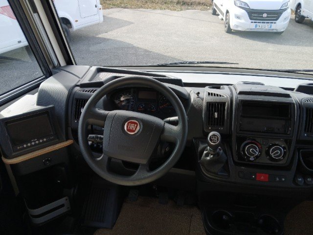 Bavaria Initial I740C Style - Photo 11