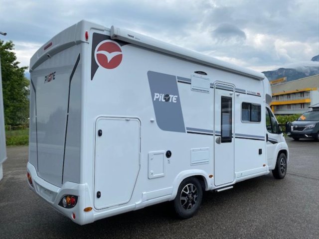 Pilote P 696 D Evidence Plus + - Photo 2