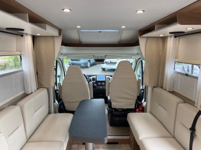 Pilote P 696 D Evidence Plus + - Photo 4