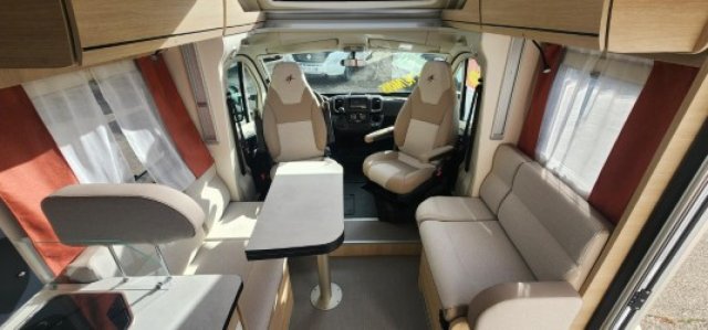 Rapido 696 F - Photo 3